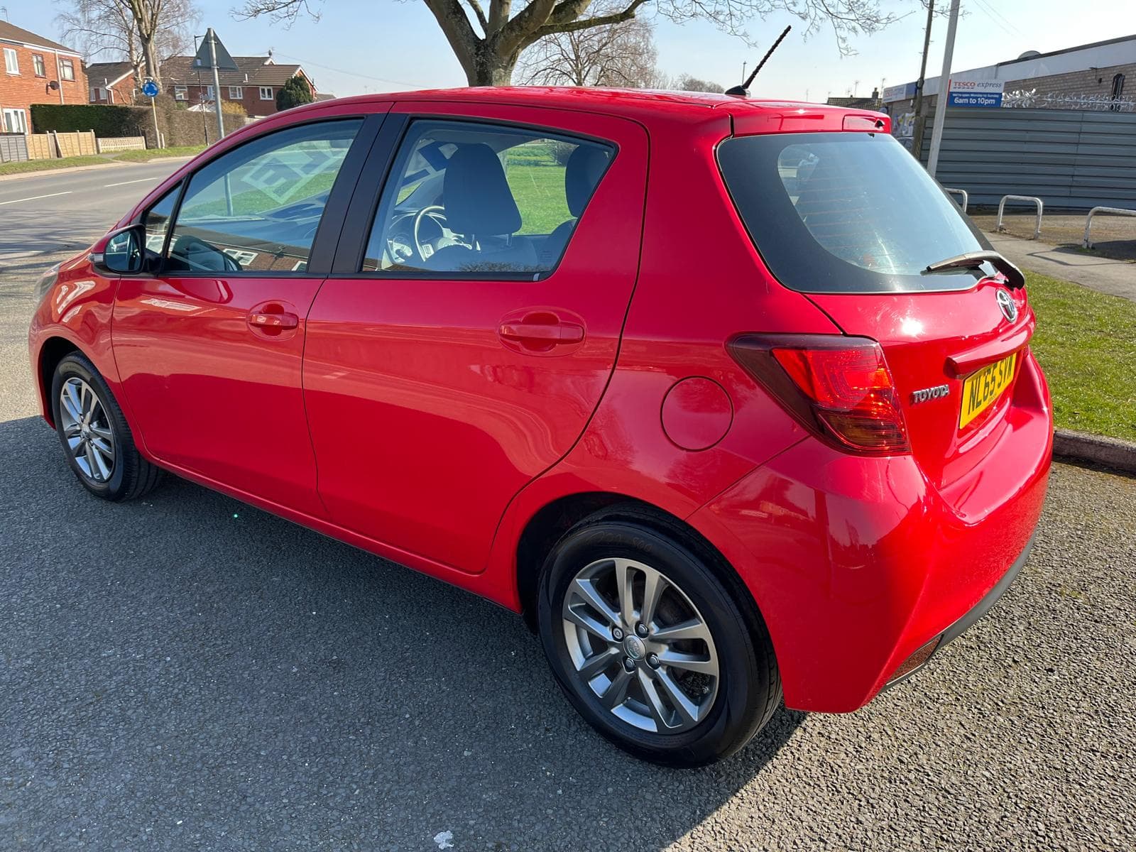 Toyota Yaris Icon VVT-I - Image 18