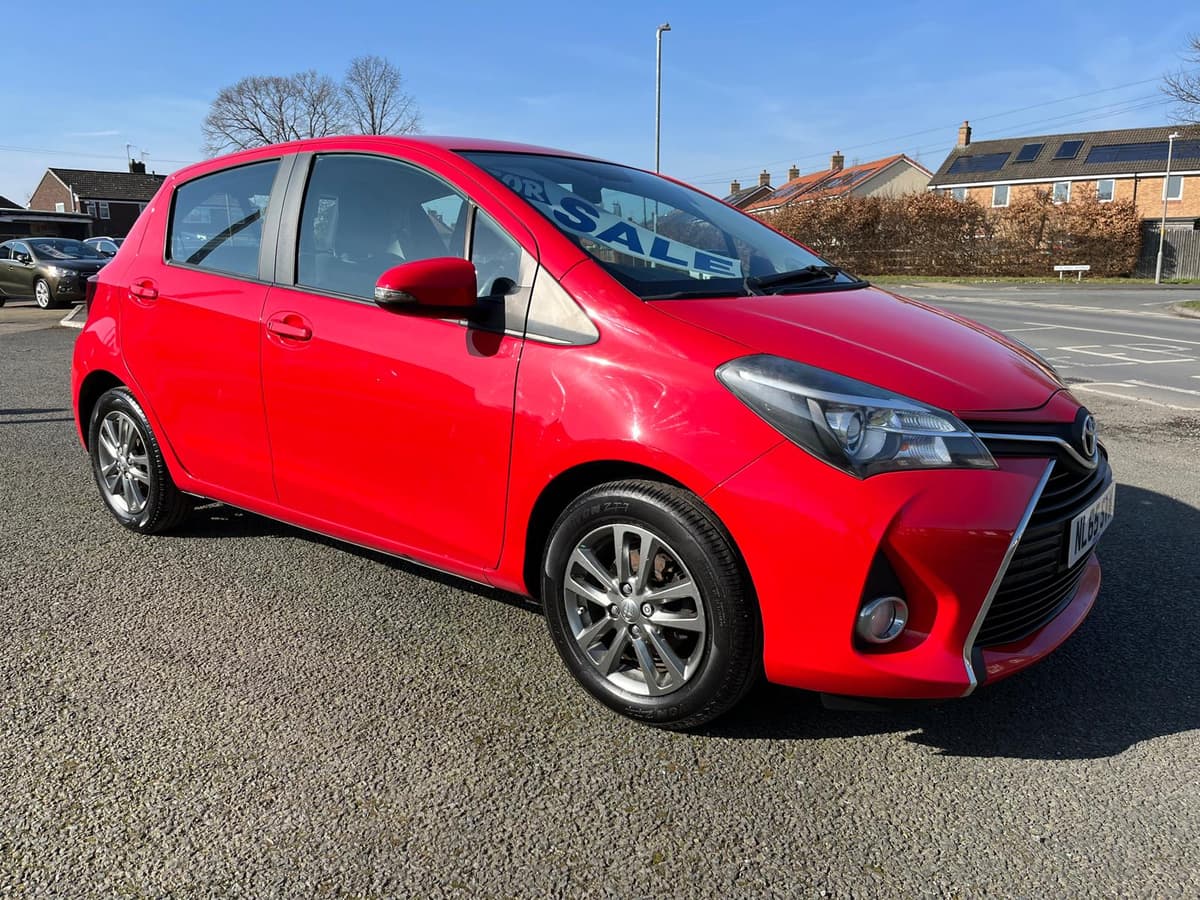 2015 Toyota Yaris Icon VVT-I - Image 4