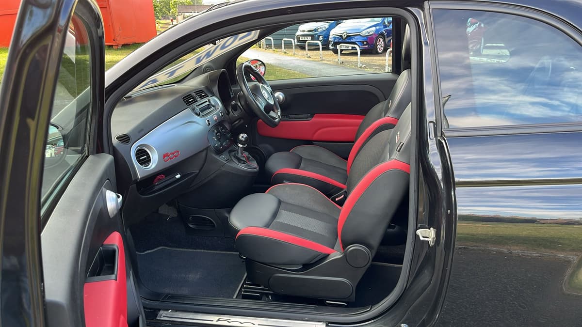 2015 Fiat 500 C S TwinAir - Image 21