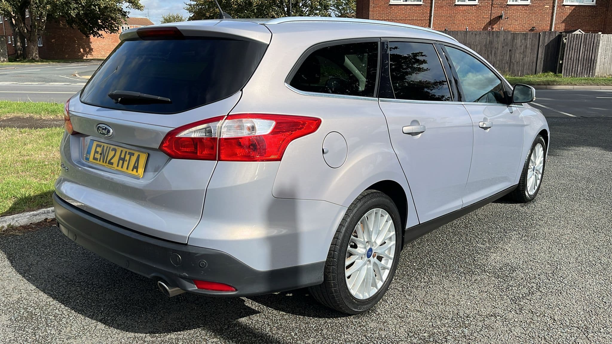 Ford Focus Zetec TDCI Auto - Image 10