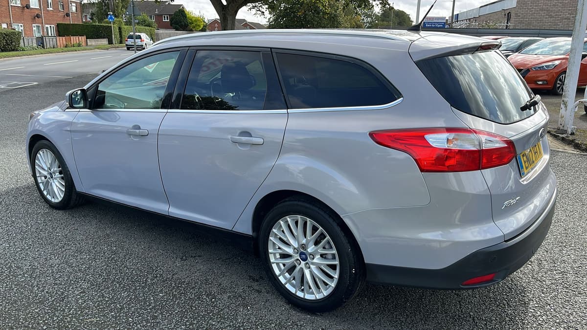 2012 Ford Focus Zetec TDCI Auto - Image 13