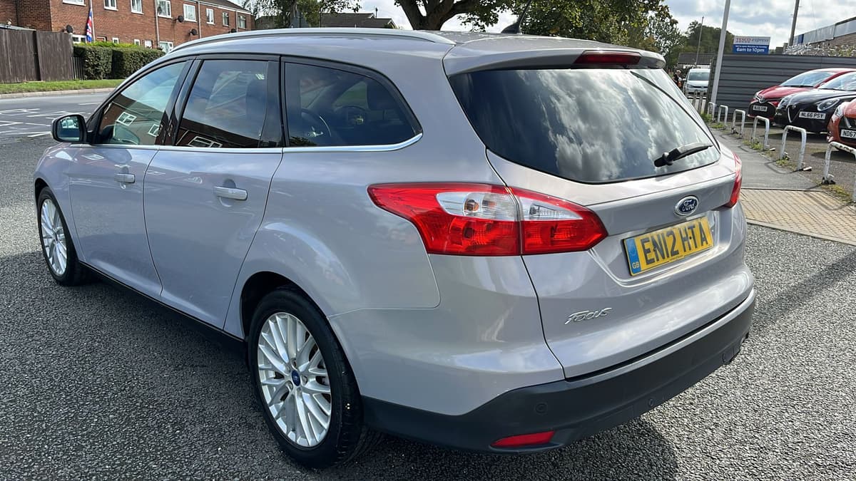 2012 Ford Focus Zetec TDCI Auto - Image 14