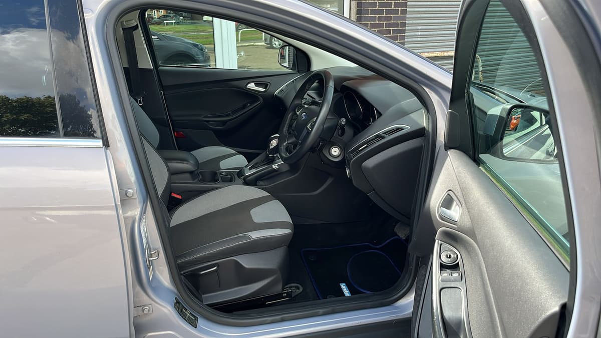 2012 Ford Focus Zetec TDCI Auto - Image 20