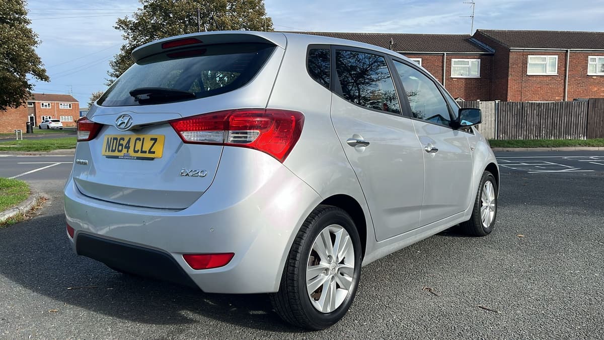 2015 Hyundai ix20 Active - Image 11