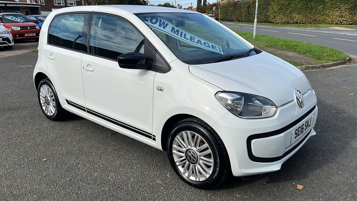 2016 Volkswagen Look Up - Image 1