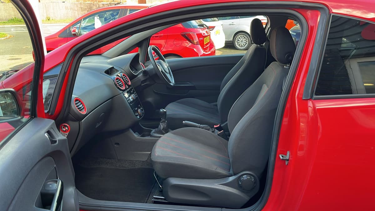 2014 Vauxhall Corsa Limited Edition - Image 15