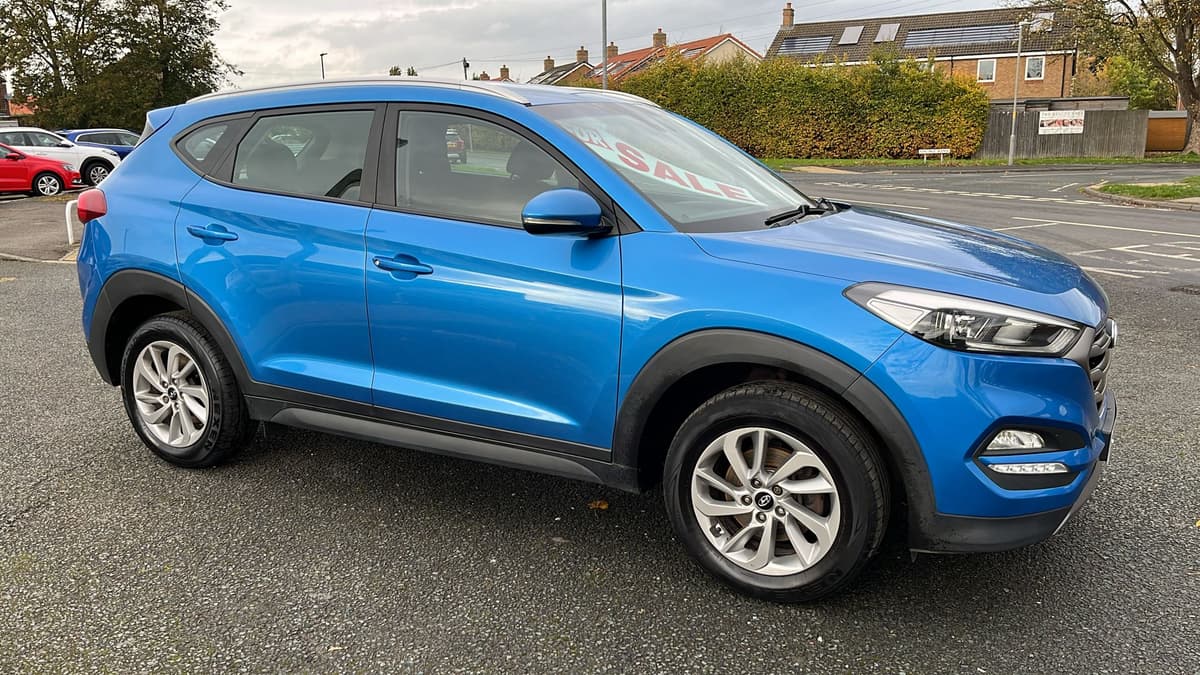 2016 Hyundai Tucson SE Nav Blue Drive 2WD GDi - Image 3