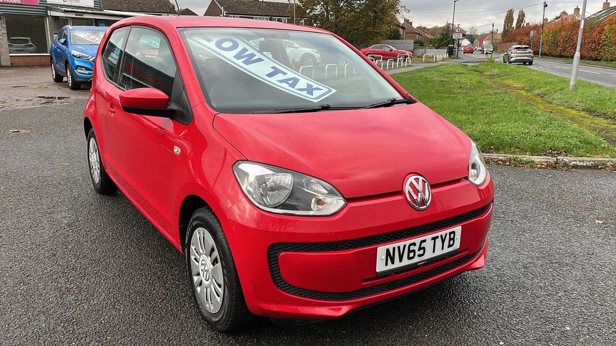 2015 Volkswagen Move Up - Image 2