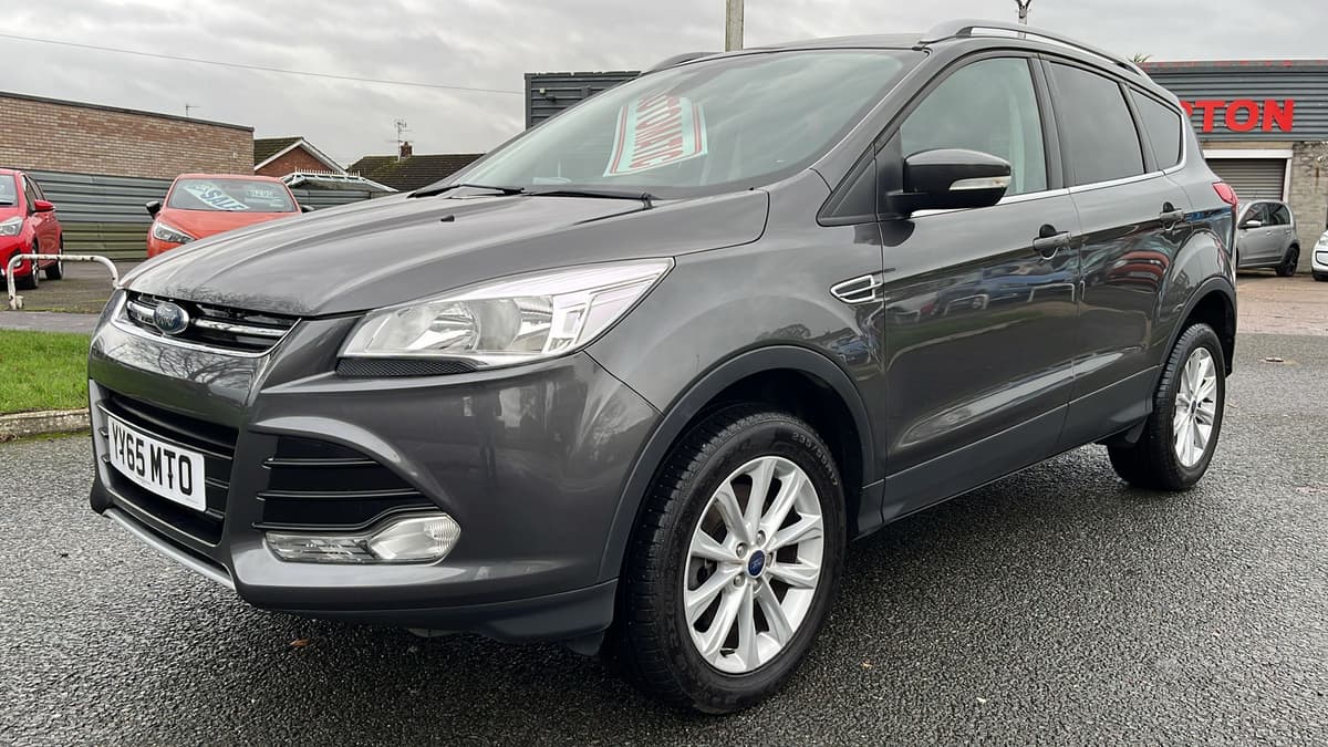 2015 Ford Kuga Titanium TDCI 4x4 Auto - Image 4