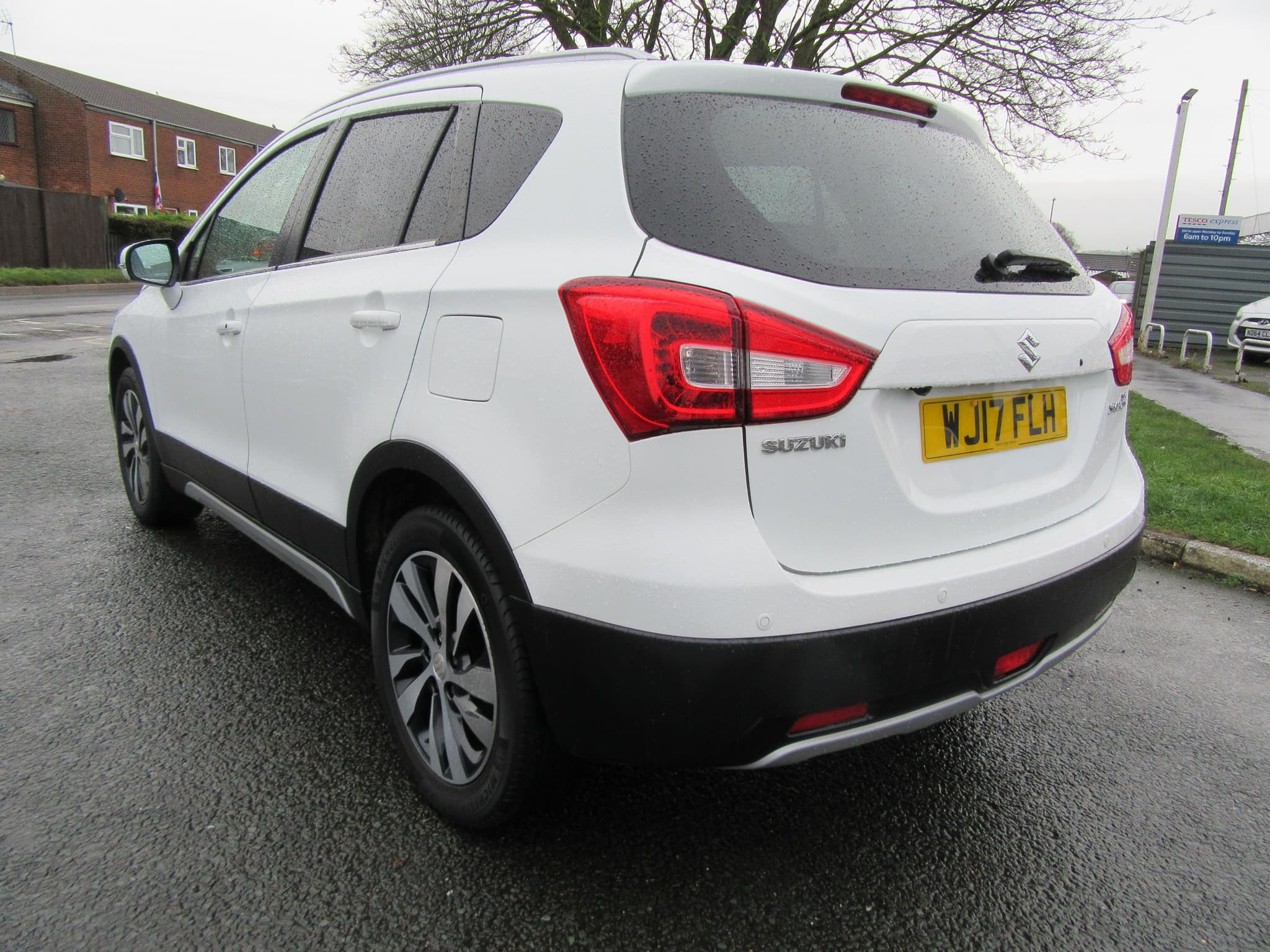 Suzuki SX4 S-Cross SZ-T Boosterjet - Image 10