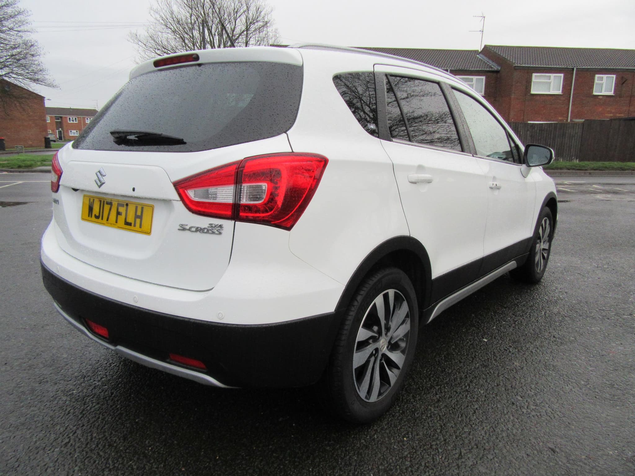 Suzuki SX4 S-Cross SZ-T Boosterjet - Image 12