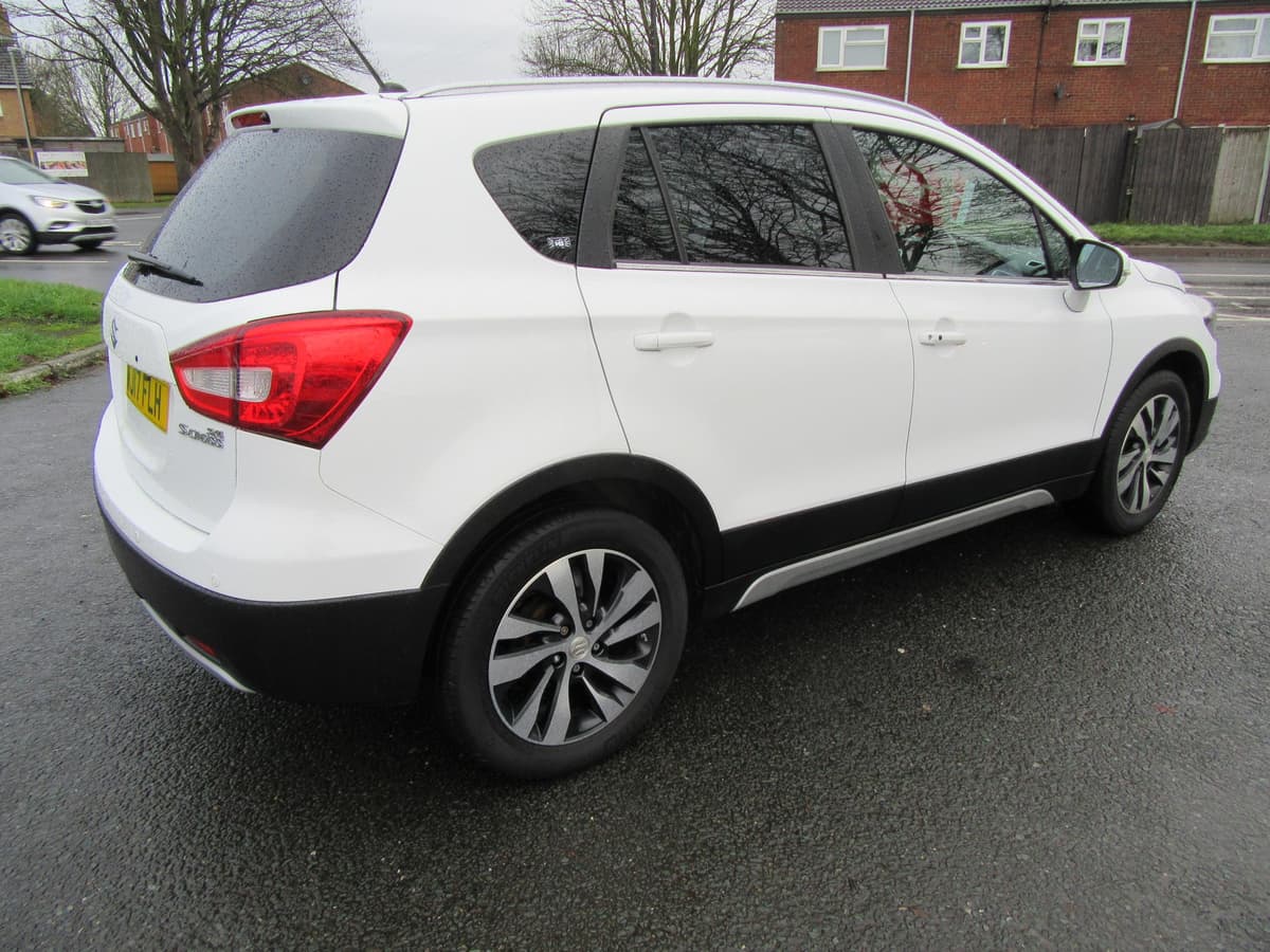 2017 Suzuki SX4 S-Cross SZ-T Boosterjet - Image 14