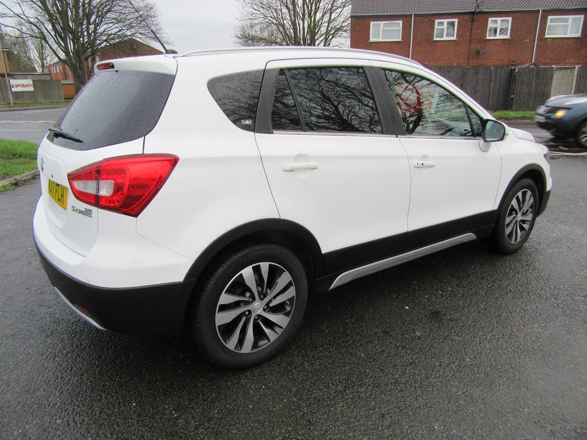 2017 Suzuki SX4 S-Cross SZ-T Boosterjet - Image 15