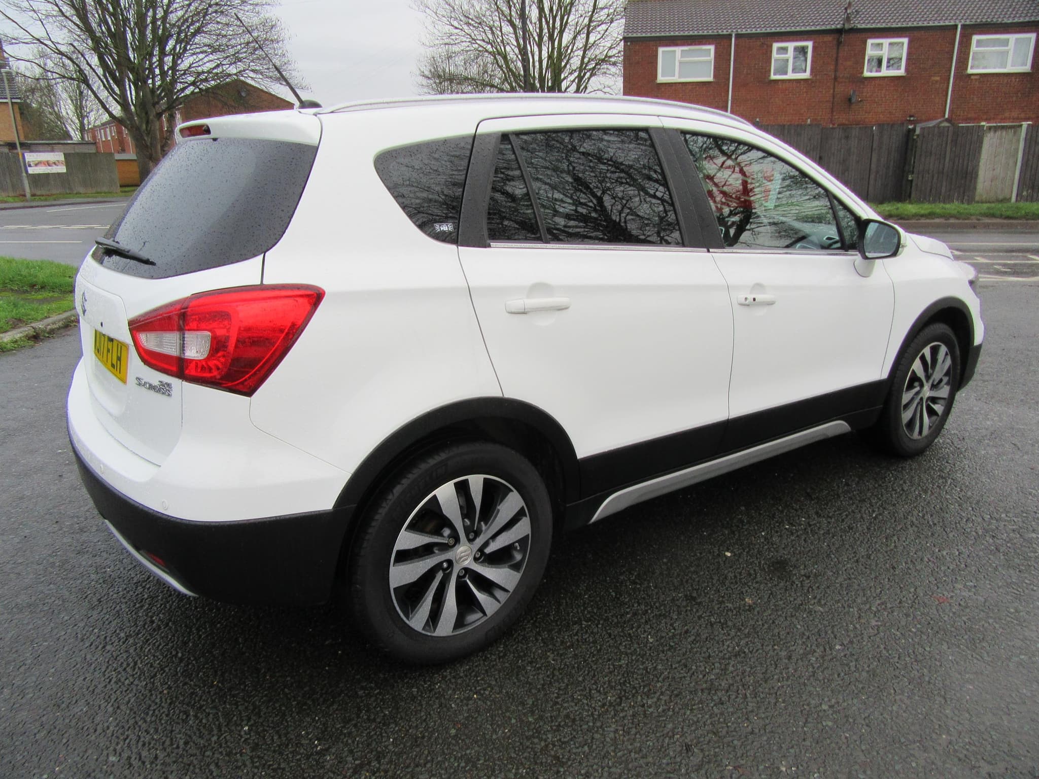 Suzuki SX4 S-Cross SZ-T Boosterjet - Image 16