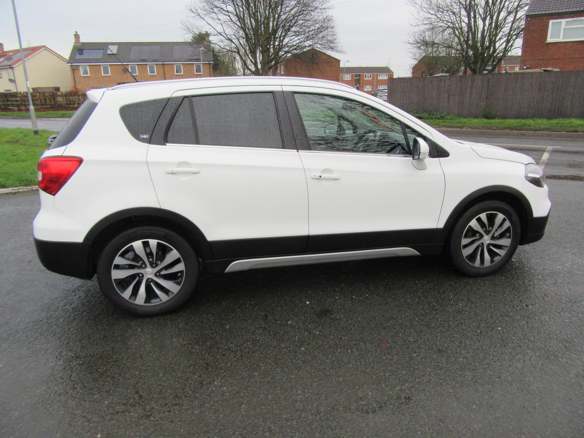 Suzuki SX4 S-Cross SZ-T Boosterjet - Image 17