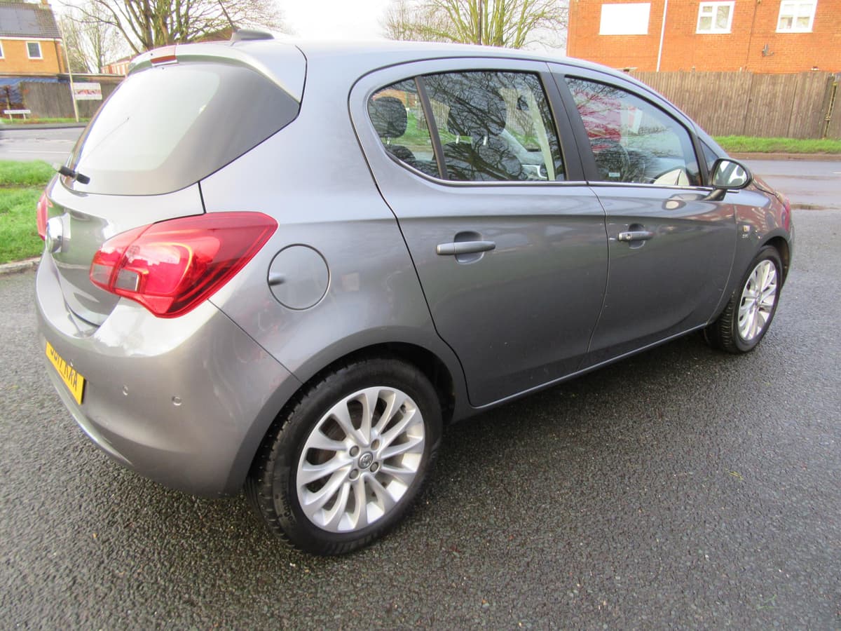 2017 Vauxhall Corsa SE ecoFLEX - Image 11