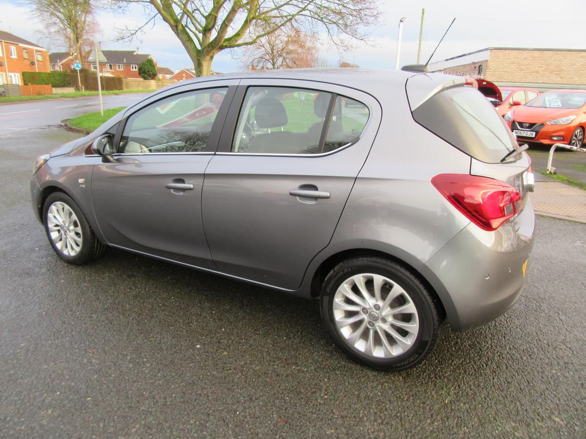 2017 Vauxhall Corsa SE ecoFLEX - Image 16