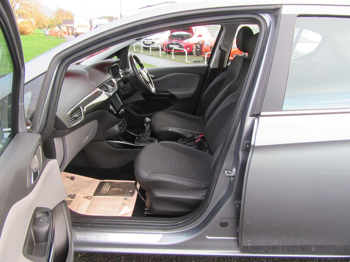 2017 Vauxhall Corsa SE ecoFLEX - Image 21