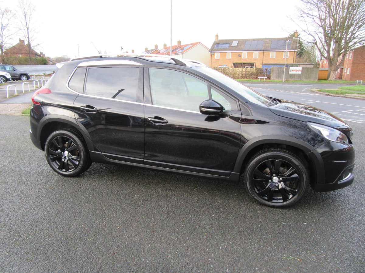 2019 Peugeot 2008 Allure Premium Blue HDi  - Image 5