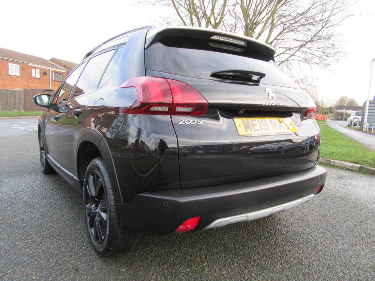 2019 Peugeot 2008 Allure Premium Blue HDi  - Image 15