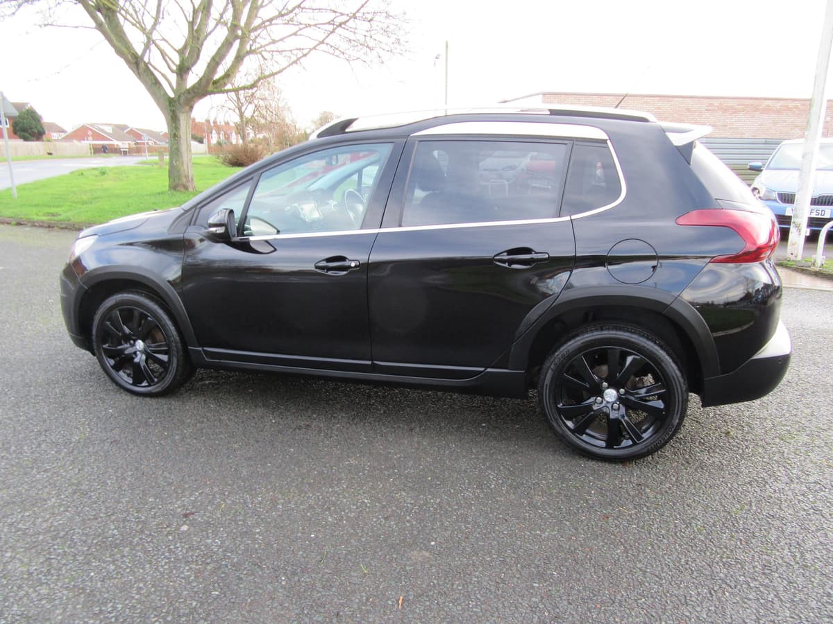 2019 Peugeot 2008 Allure Premium Blue HDi  - Image 19