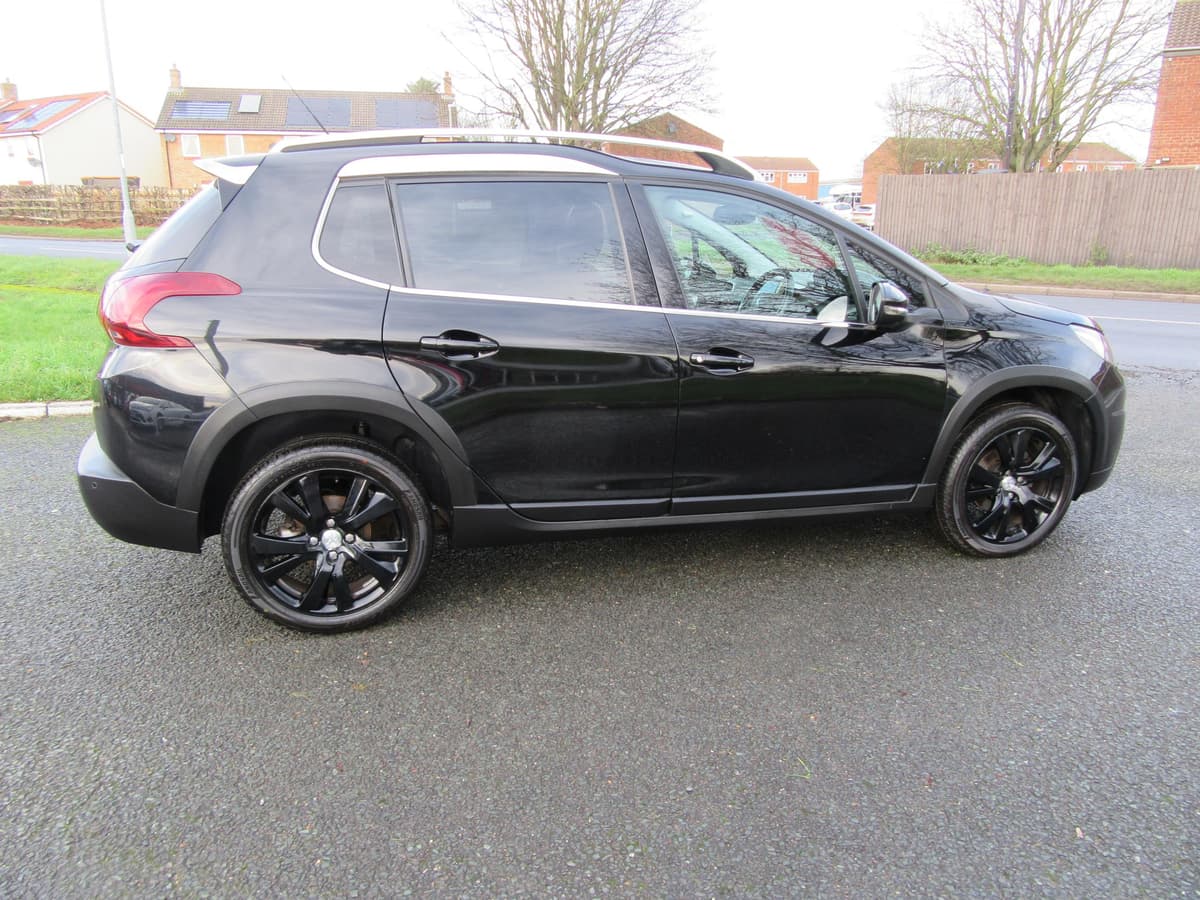 2019 Peugeot 2008 Allure Premium Blue HDi  - Image 20