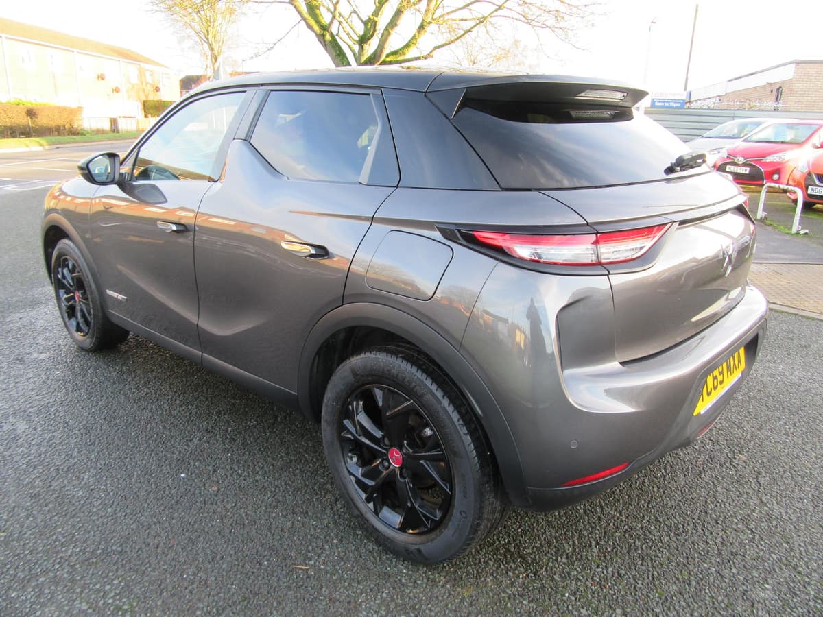 2019 DS DS3 Crossback Performance Line PureTech S/S - Image 11