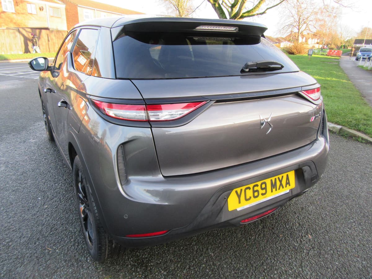 2019 DS DS3 Crossback Performance Line PureTech S/S - Image 12