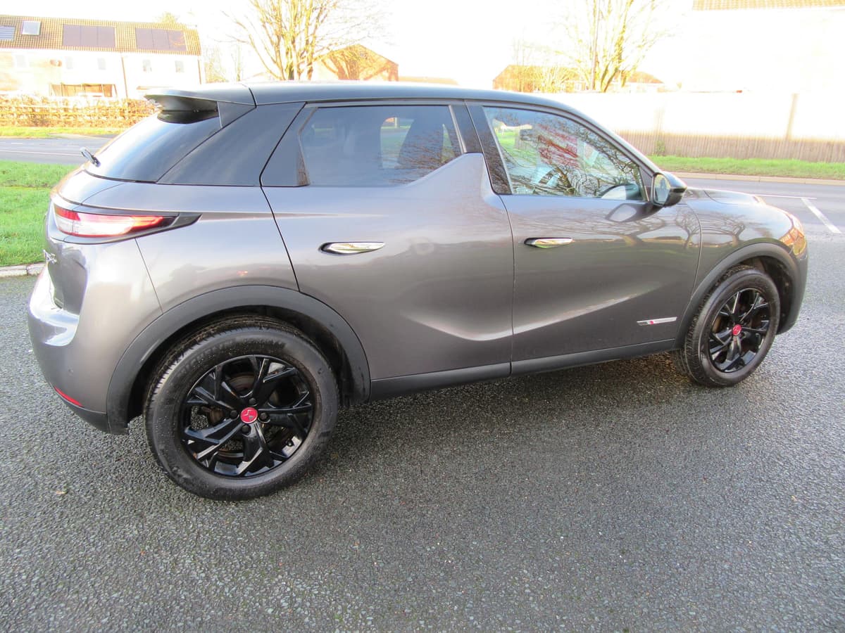 2019 DS DS3 Crossback Performance Line PureTech S/S - Image 16