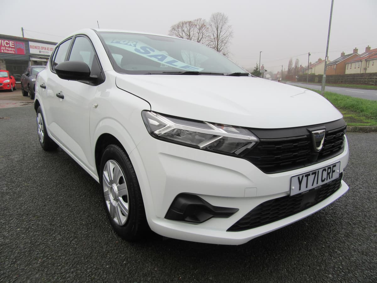 2021 Dacia Sandero Essential SCe - Image 2