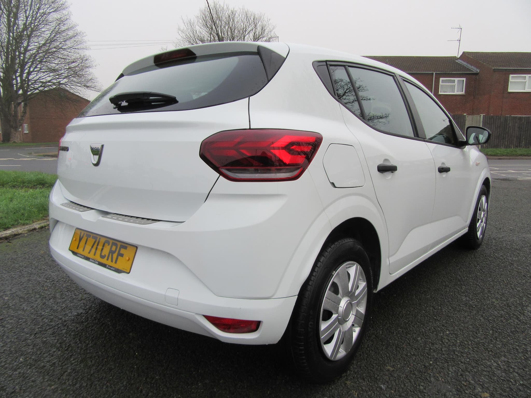 Dacia Sandero Essential SCe - Image 12