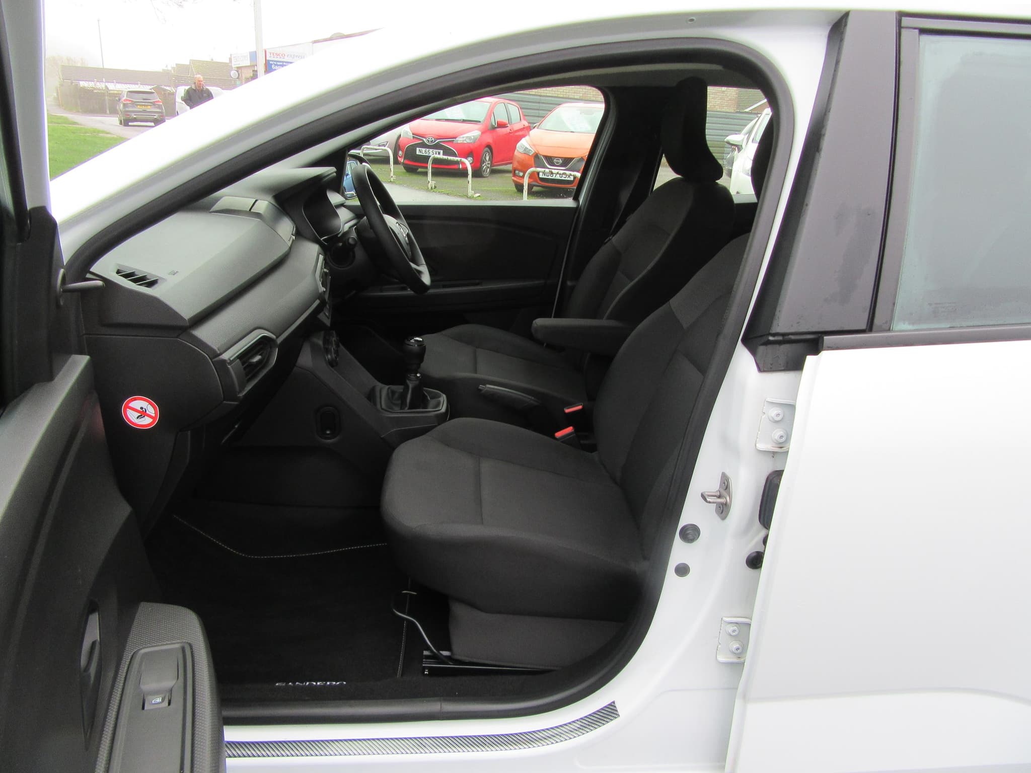 Dacia Sandero Essential SCe - Image 19