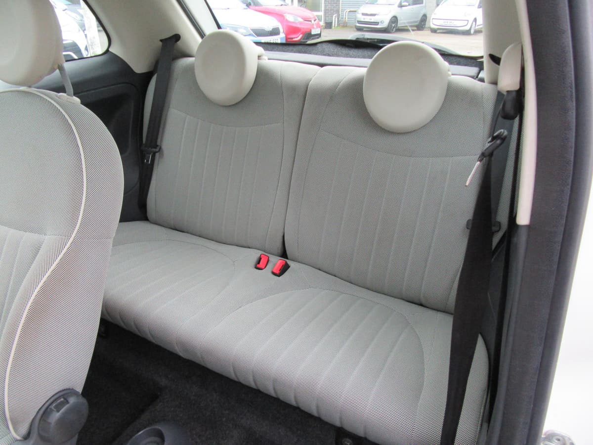 2012 Fiat 500 Lounge - Image 22