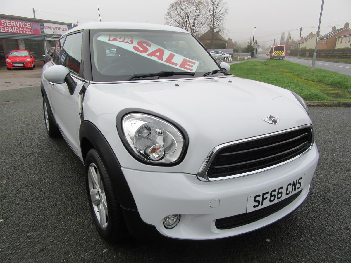 2016 Mini Paceman Cooper - Image 1