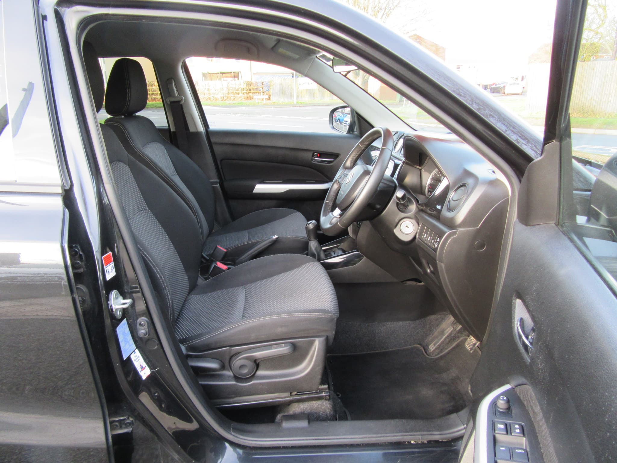 Suzuki Vitara Kuro - Image 15