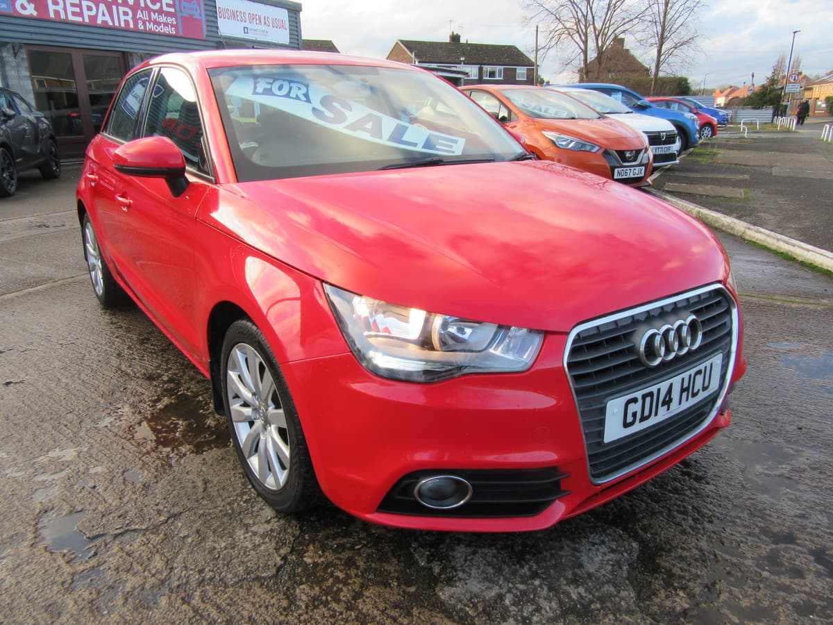2014 Audi A1 Sportback TDI Sport - Image 1