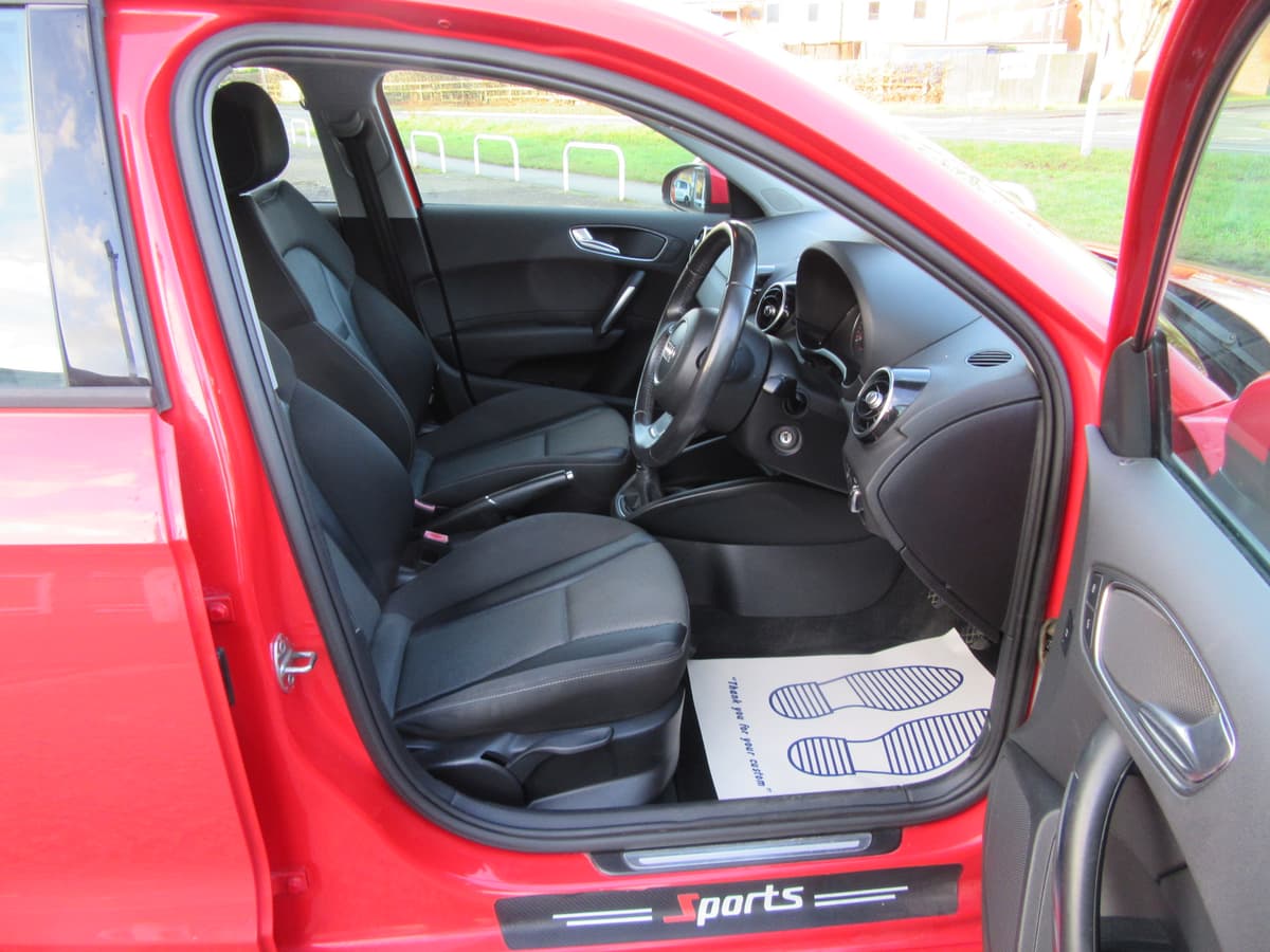 2014 Audi A1 Sportback TDI Sport - Image 17