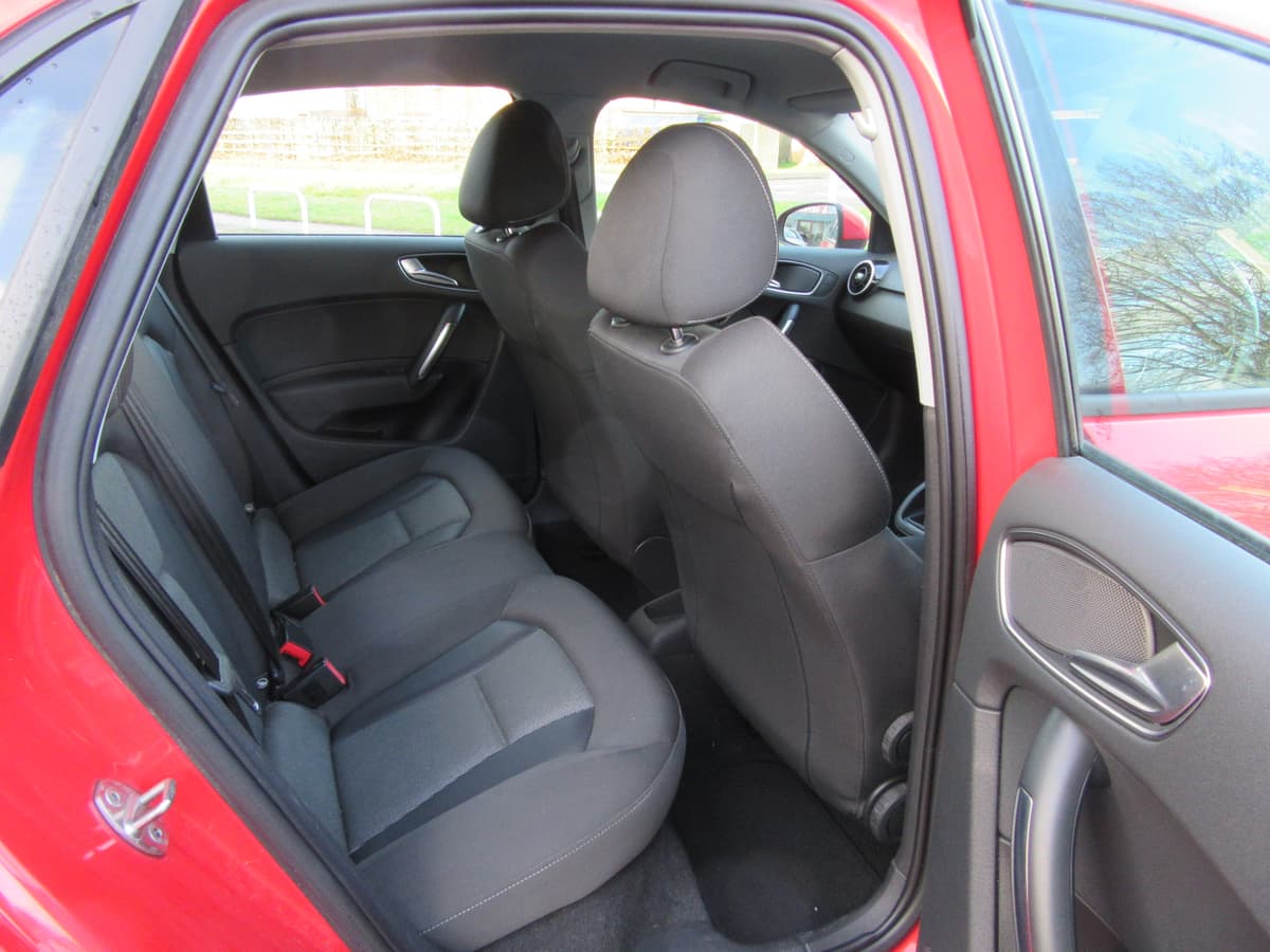 2014 Audi A1 Sportback TDI Sport - Image 18