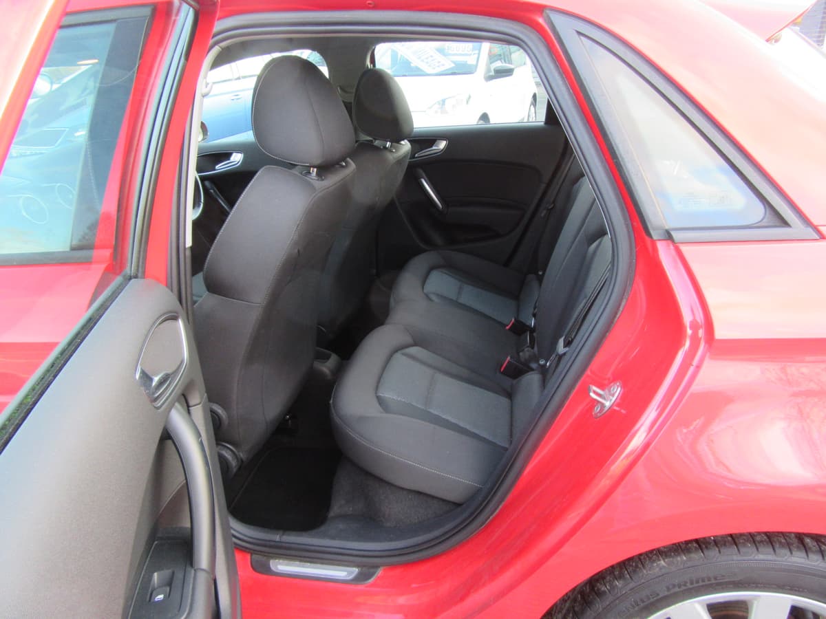 2014 Audi A1 Sportback TDI Sport - Image 19