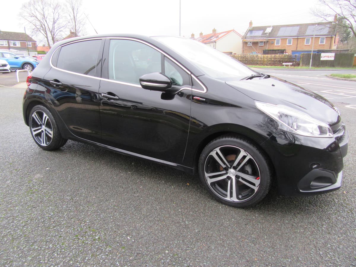 2018 Peugeot 208 GT Line S/S - Image 1
