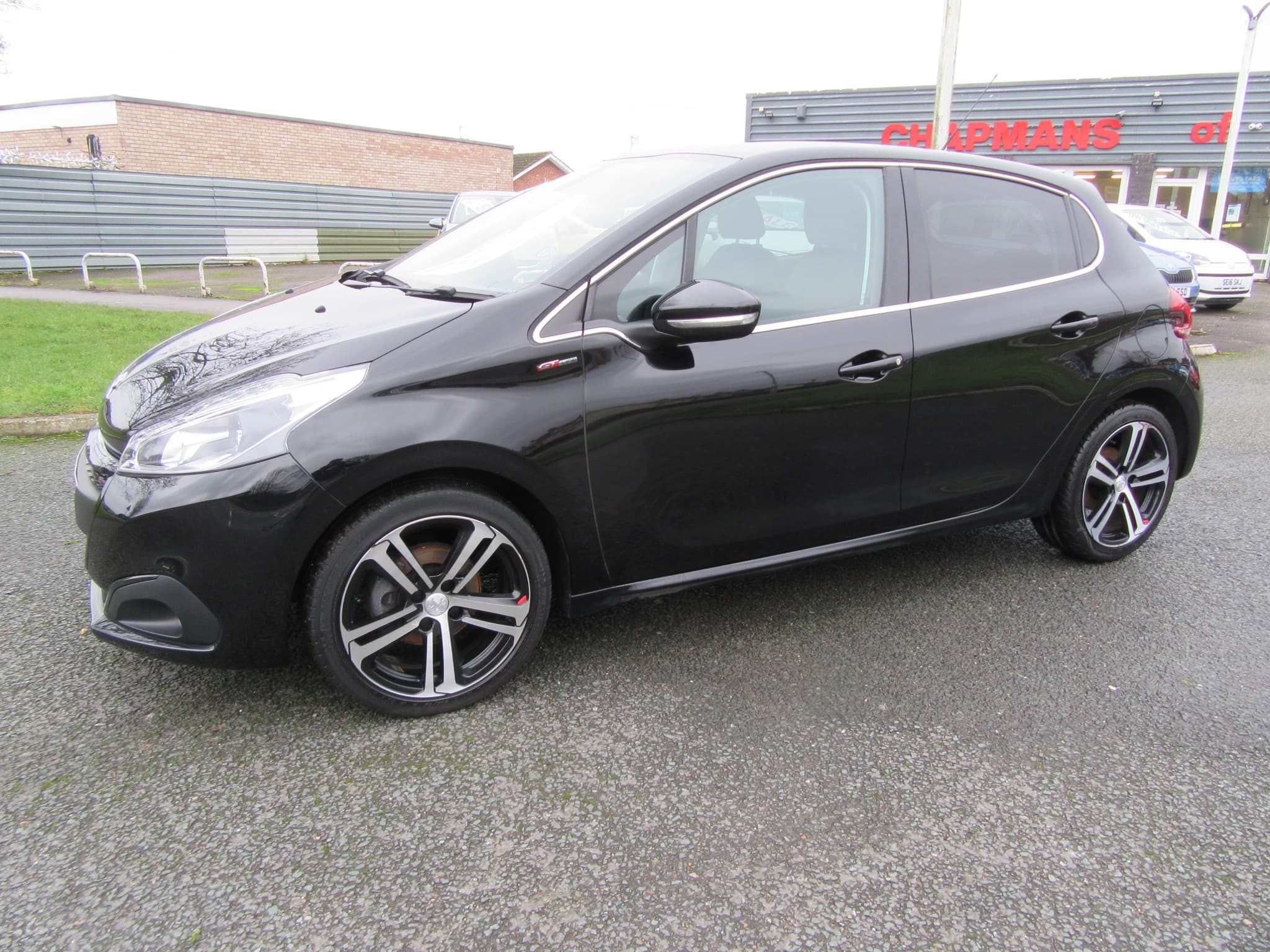 Peugeot 208 GT Line S/S - Image 6