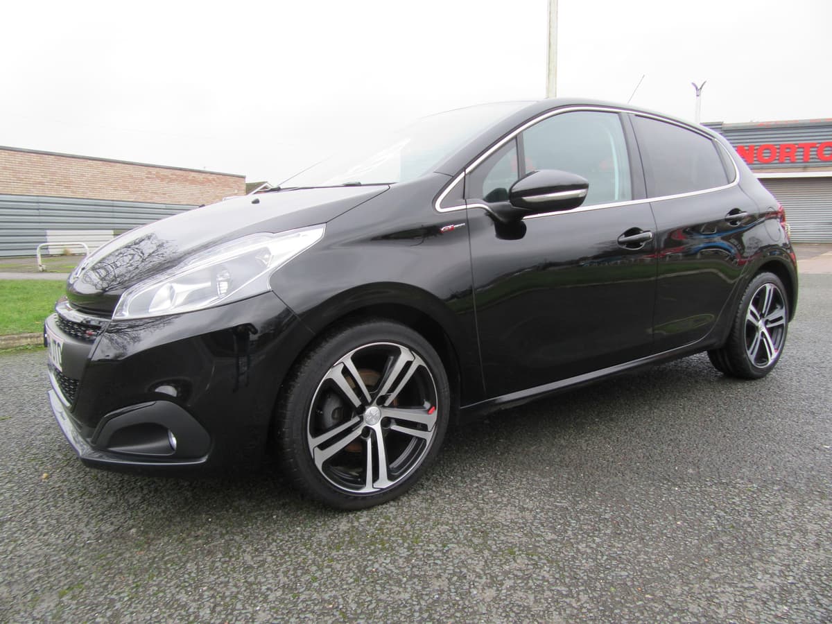 2018 Peugeot 208 GT Line S/S - Image 8