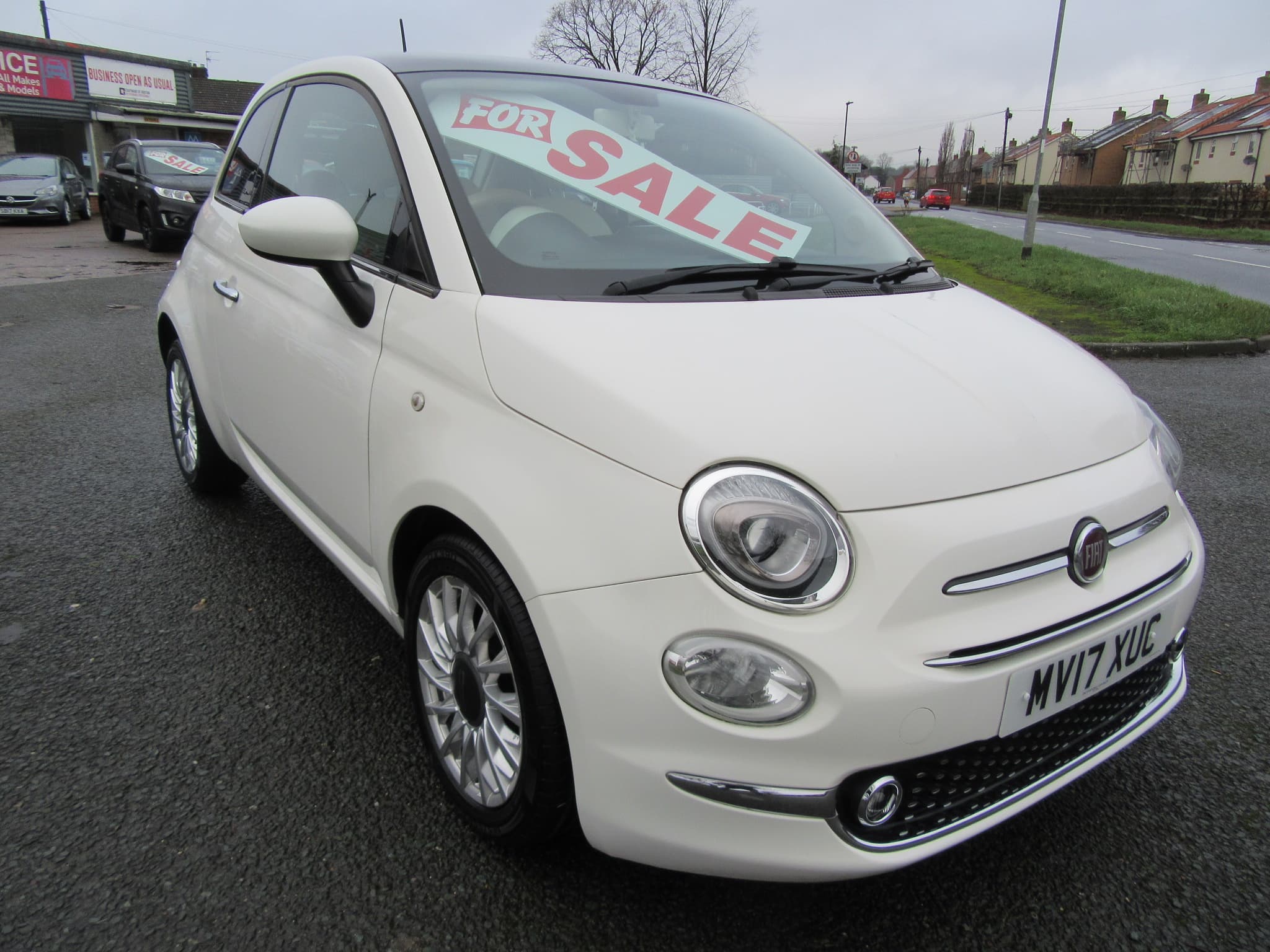 Fiat 500 Lounge - Image 4
