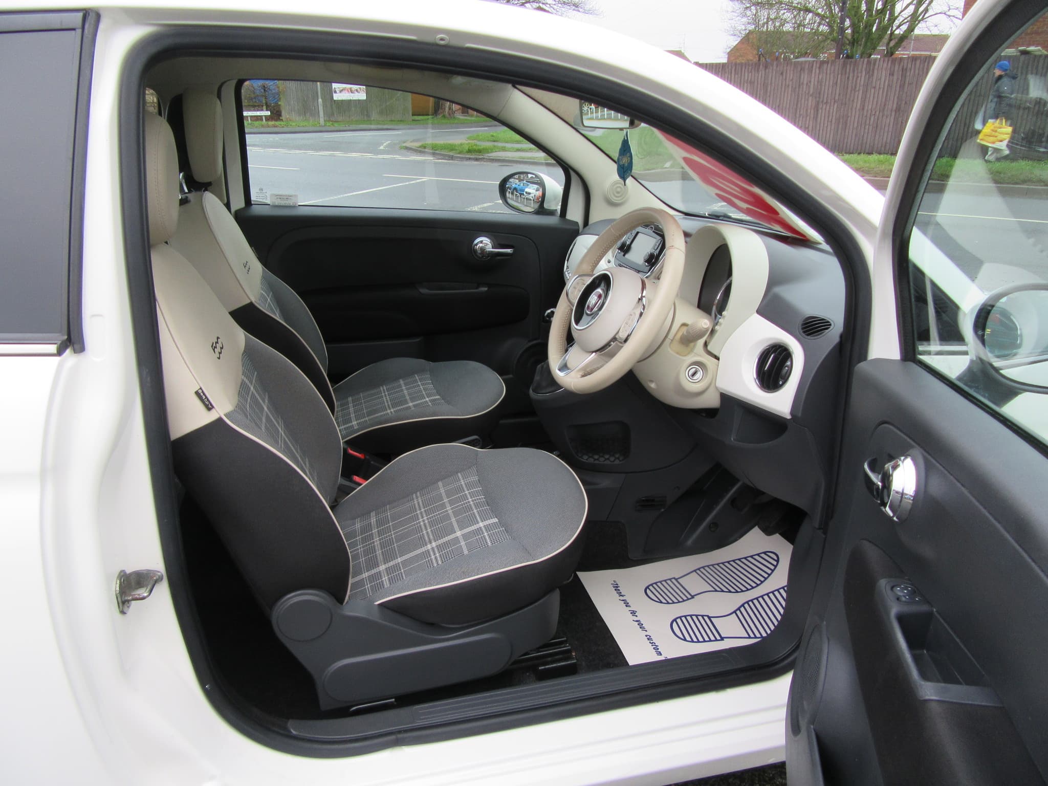 Fiat 500 Lounge - Image 20