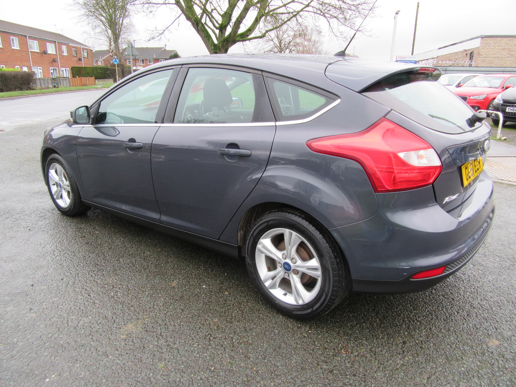 Ford Focus Zetec 105 - Image 9