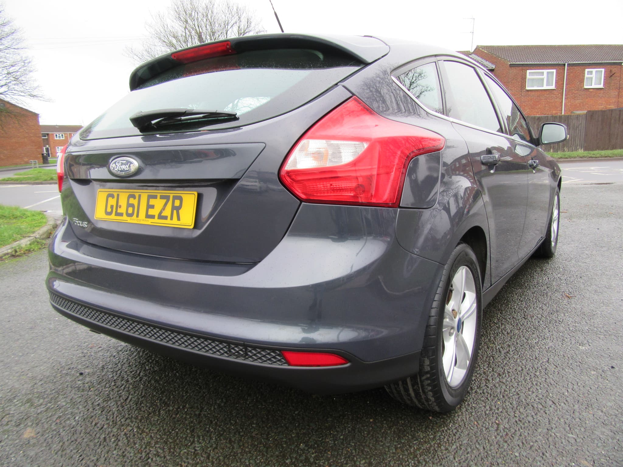 Ford Focus Zetec 105 - Image 14