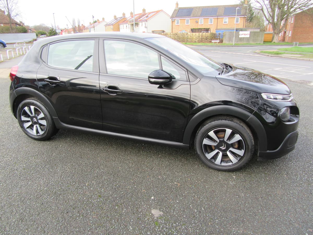 2018 Citroen C3 Feel PureTech - Image 5