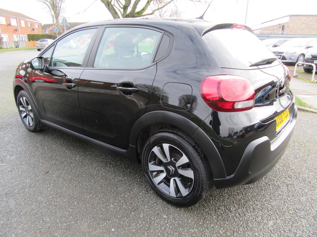 2018 Citroen C3 Feel PureTech - Image 10