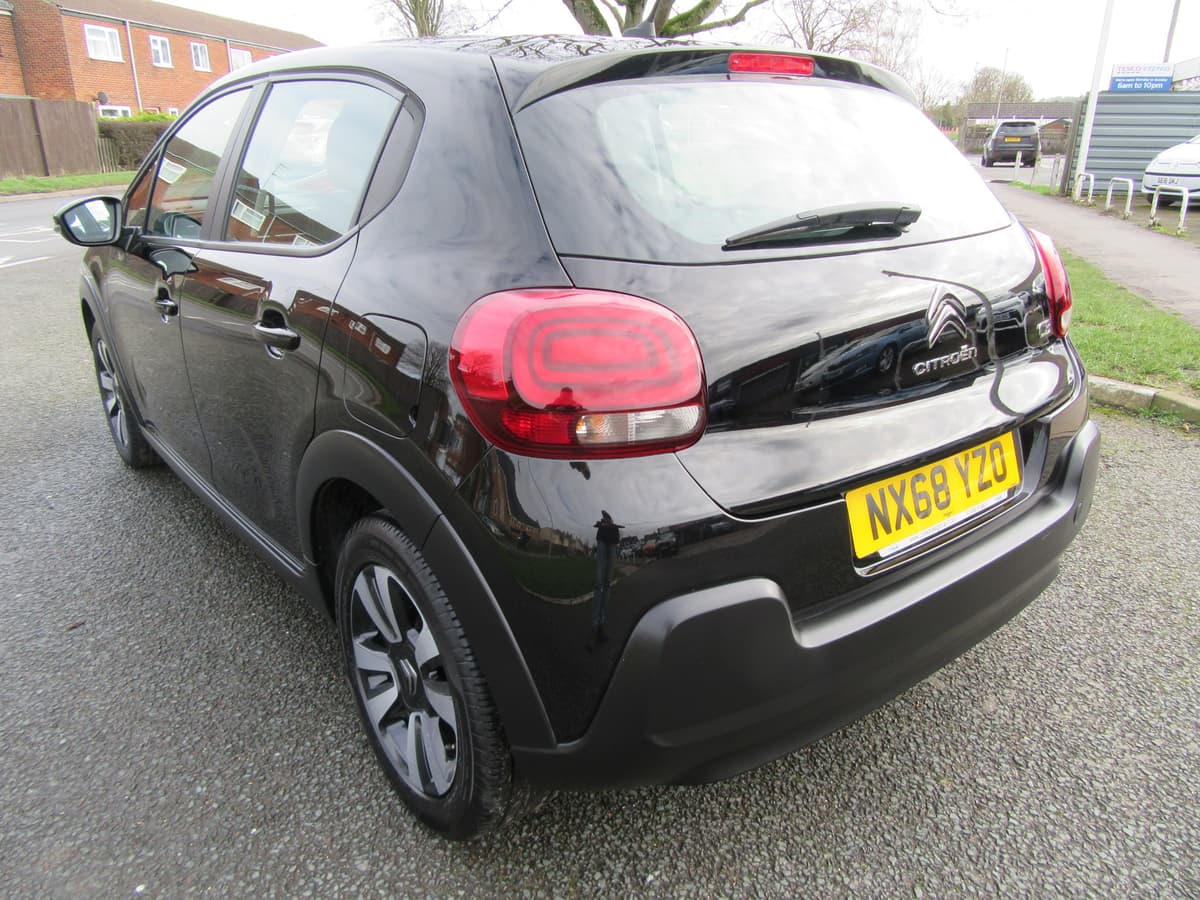 2018 Citroen C3 Feel PureTech - Image 11