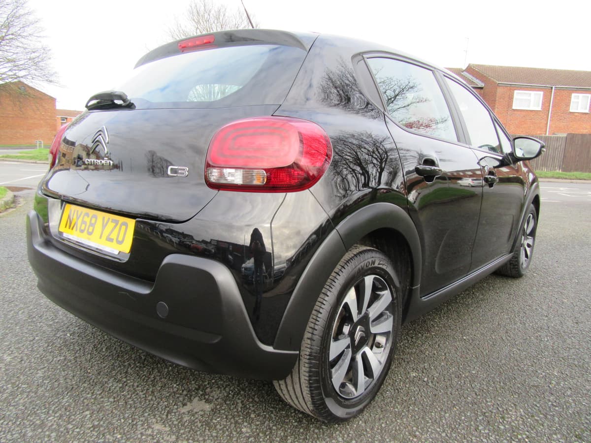 2018 Citroen C3 Feel PureTech - Image 13